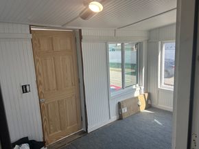 28 Grove Ave, Brockton MA 02302