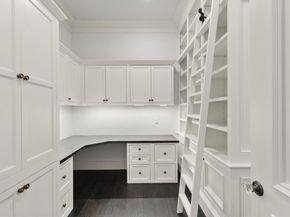 409 Commonwealth Avenue B, Boston MA 02215