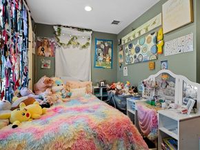 81 Wessagussett Rd, Weymouth MA 02191