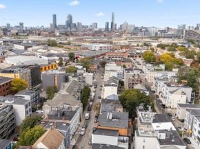 136 W Eighth St 3, Boston MA 02127