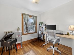 27 S Crescent Circuit, Boston MA 02135