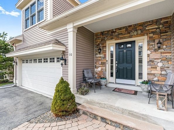 10 White Cedar Drive 10, Middleton MA 01949