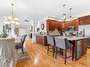 10 White Cedar Drive 10, Middleton MA 01949