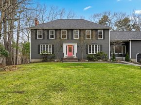 11 Alison Way, Andover MA 01810
