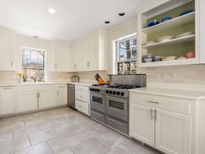 140 Dudley St, Brookline MA 02445
