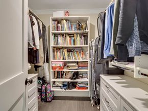 29 Southfield Ln 29, Sherborn MA 01770
