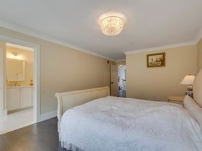 29 Southfield Ln 29, Sherborn MA 01770