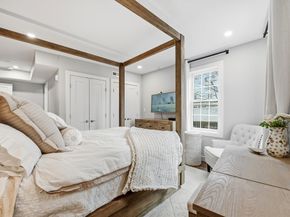 18-20 Crestway Rd 5, Boston MA 02128