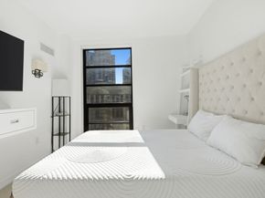 580 Washington St 901, Boston MA 02111