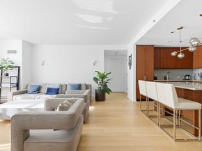 580 Washington St 901, Boston MA 02111