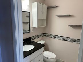 210 Nahanton St 520, Newton MA 02459