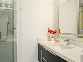 367 Newton St, Brookline MA 02467
