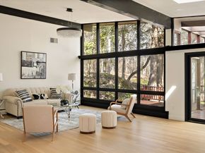367 Newton St, Brookline MA 02467