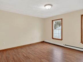 17 Mason St, Hudson MA 01749