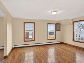 17 Mason St, Hudson MA 01749