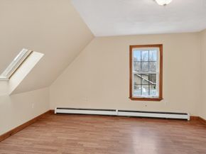 17 Mason St, Hudson MA 01749