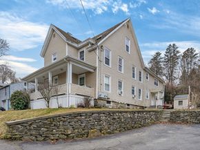 17 Mason St, Hudson MA 01749