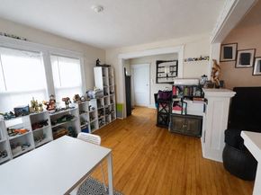 328 Brooks St, Worcester MA 01606