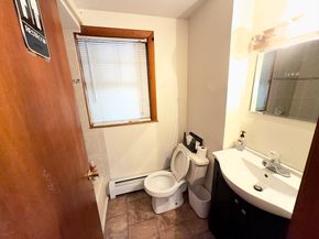 328 Brooks St, Worcester MA 01606