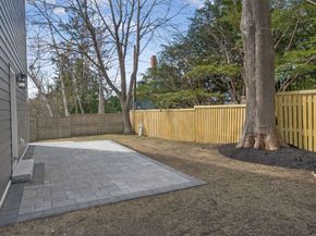 10 Johnson Street, Newburyport MA 01950