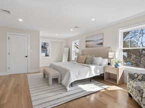 10 Johnson Street, Newburyport MA 01950