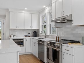10 Johnson Street, Newburyport MA 01950