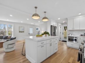 10 Johnson Street, Newburyport MA 01950