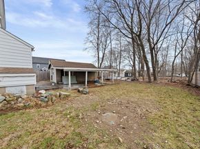 14 Foster St, Avon MA 02322