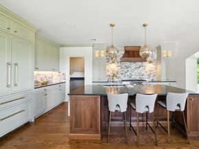197 Winchester Street 1, Brookline MA 02446