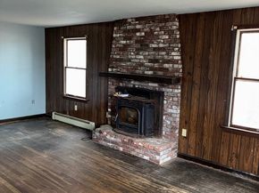 64 Loiselle Ave, Fitchburg MA 01420