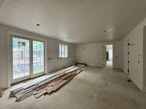 20 Shuttleworth, Dedham MA 02026