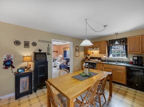 31 Glen Echo Shore Rd, Charlton MA 01507