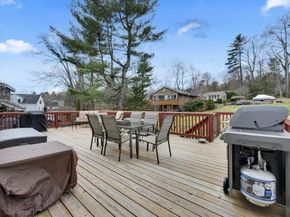 31 Glen Echo Shore Rd, Charlton MA 01507