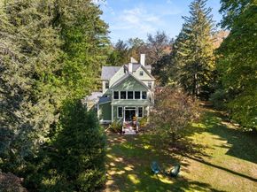 213 School St, Milton MA 02186