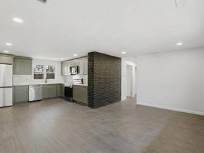 92 Summer St, Brockton MA 02302