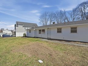 92 Summer St, Brockton MA 02302