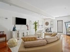 17 Albemarle St 1, Boston MA 02115