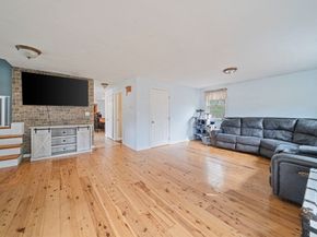15 Rockland St, Hanover MA 02339