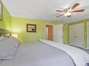 132 Wellman Avenue 132, Chelmsford MA 01863