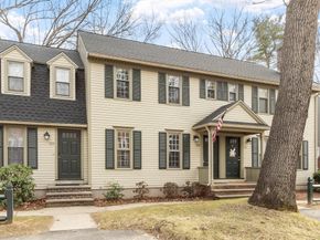 132 Wellman Avenue 132, Chelmsford MA 01863