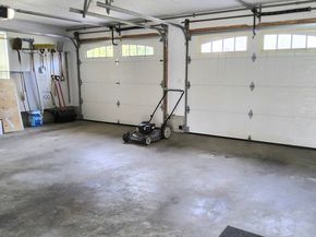 154 Dudley Oxford Rd, Dudley MA 01571