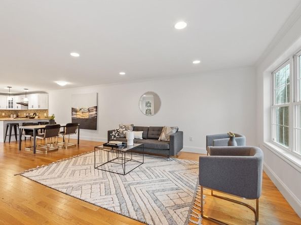 22 Patrick St 22, Arlington MA 02474