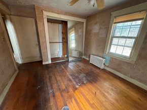 775 Dennison Dr, Southbridge MA 01550