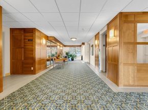 1500 Worcester Rd 221, Framingham MA 01702