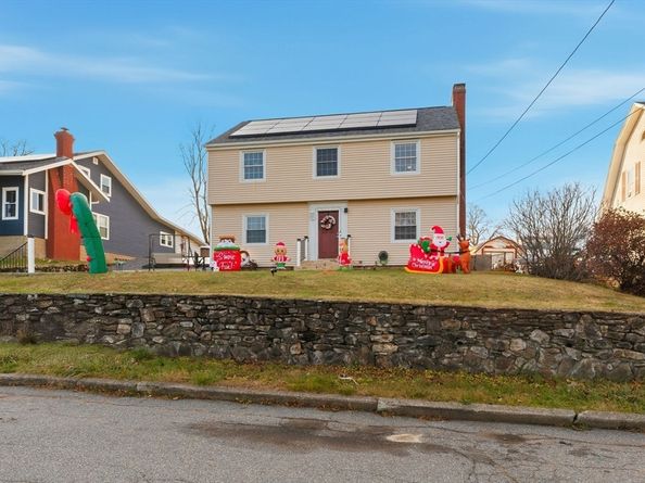 20 Newell Ave, Southbridge MA 01550