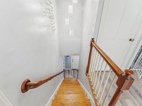 20 Newell Ave, Southbridge MA 01550