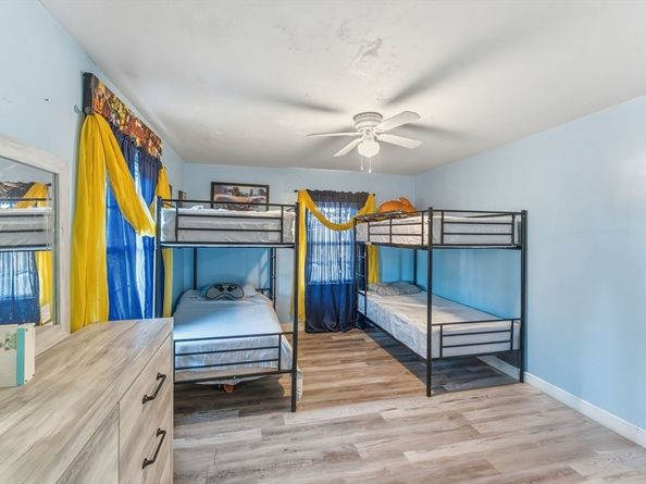 20 Newell Ave, Southbridge MA 01550