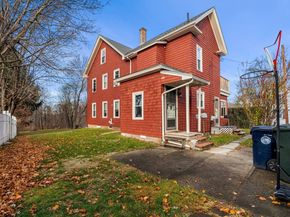 32 Kirby St, Marlborough MA 01752