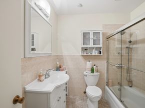 57 Broadlawn Park 4B, Boston MA 02467