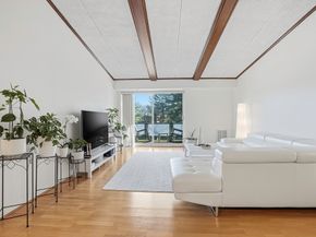 57 Broadlawn Park 4B, Boston MA 02467